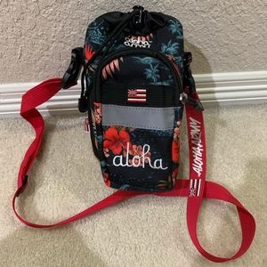 In4mation/ Aloha army hydro flask bag